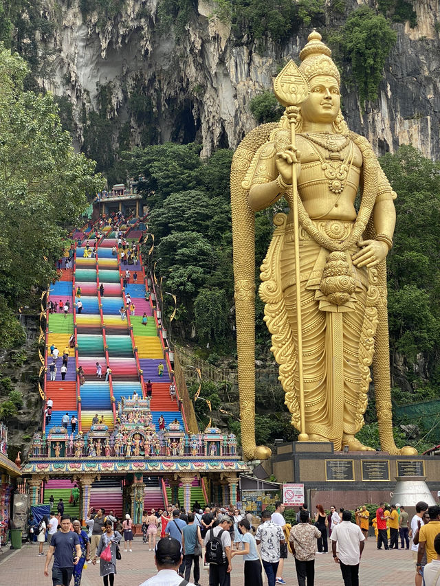 Stairway to Spirit: Batu Caves & the Temple Above Kuala Lumpur 