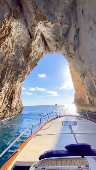 Capri's Maritime Charms: Exploring the Faraglioni