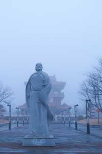 “我寄酒香融敬意，隨風直到太白樓”