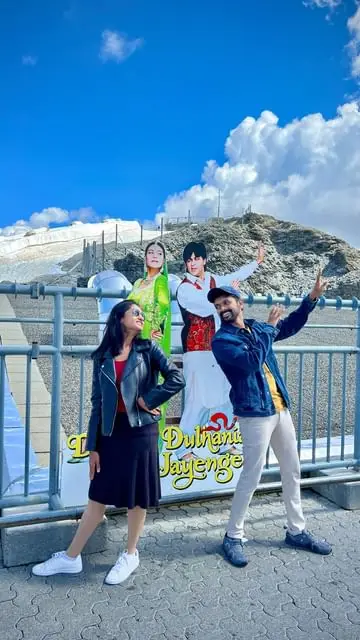 Bollywood on the Peaks: Discovering Titlis' Snowy Charm and Secret Bollywood Connection! 🎬⛄️