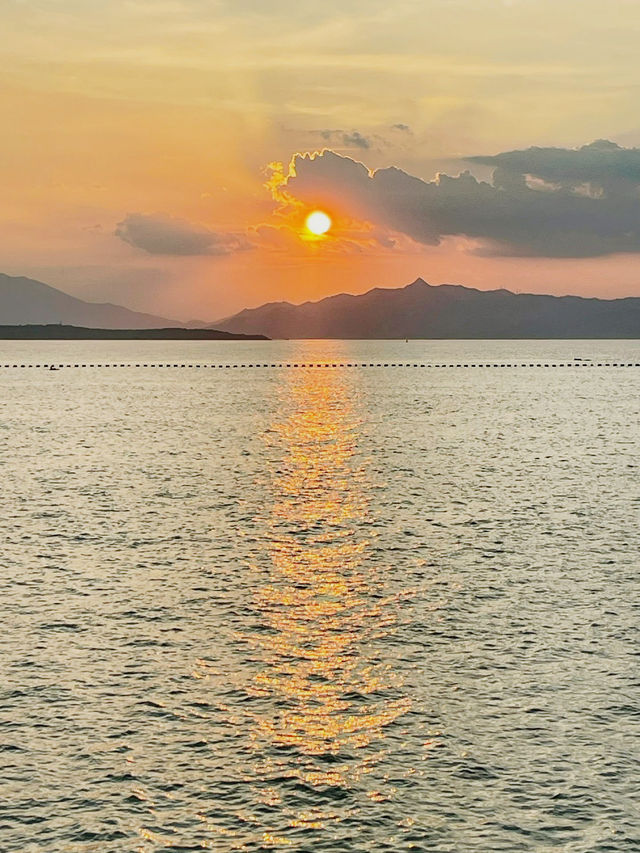 深圳海貝灣：免費而幽靜的小眾沙灘玻璃海