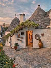 📍 Amazing Structures of Alberobello, Italy