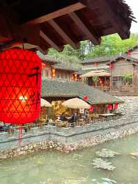 千華古村：依歷史背景仿古復建，遊人身臨其境仿佛穿越時空