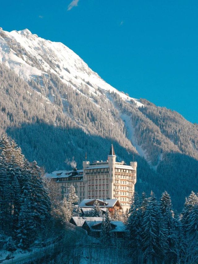 🏰✨ Gstaad's Grandeur: A Palace of Alpine Dreams 🌄