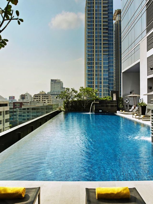 🌆 Bangkok Bliss: Top Stay at Novotel Ploenchit Sukhumvit! 🏨✨