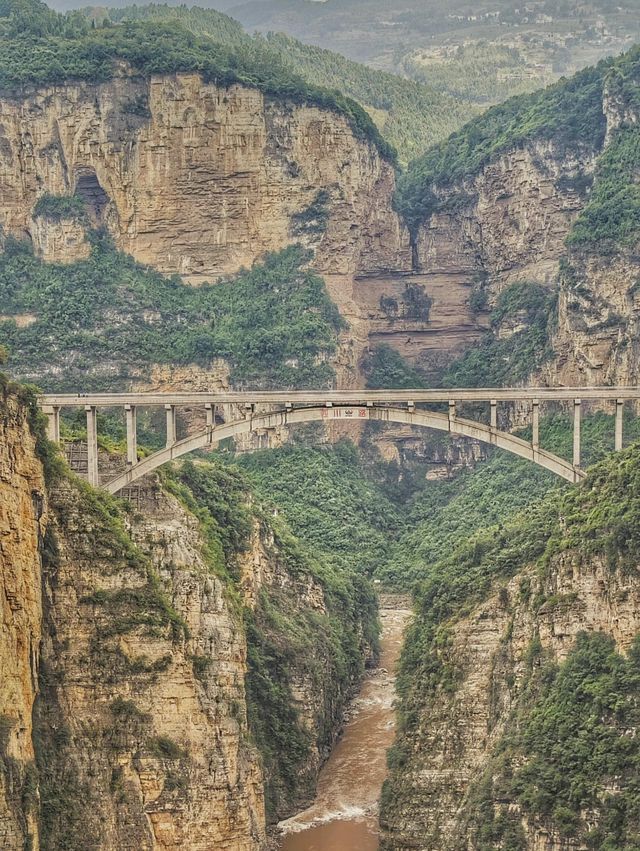 泸州周边秘境探险！果哈峡-鸡鸣三省一日游全攻略