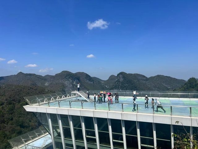 廣西樂業天坑群｜大自然的鬼斧神工。