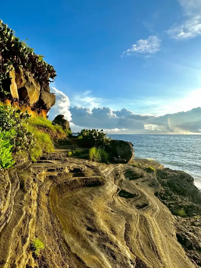 Nansan Island, Zhanjiang, Guangdong | China's largest volcanic island. 
