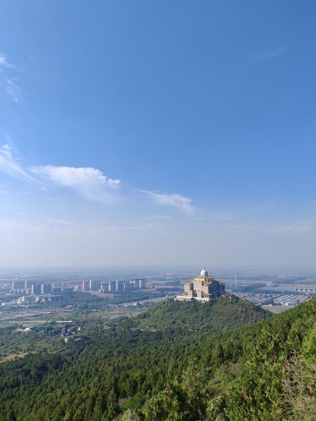 東平白佛山。