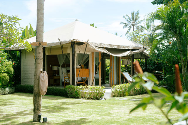 達巴南隱藏寶地 | Bali Beach Glamping   酒店：Bali Beach Gl。