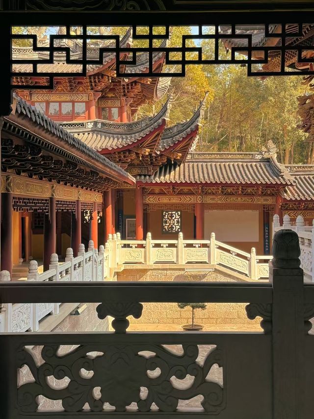 上虞東山國慶寺：賞梅勝地與心靈淨土
