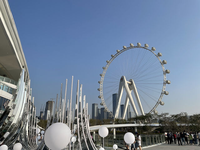 深圳前海摩天輪「灣區之光」，高空浪漫等你體驗🎡