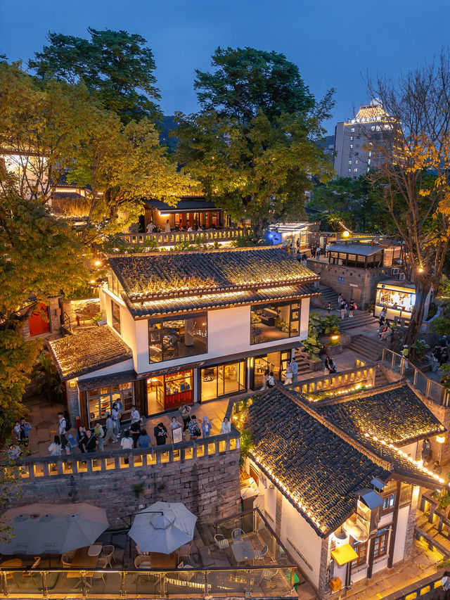 🔥 Dragon’s Lair Alert: This City Stole China’s MOST UNREAL Views! (Spoiler: It’s CHONGQING)