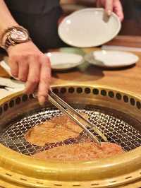 這店就在公司後頭的小巷里，他家牛肉真的好新鮮！