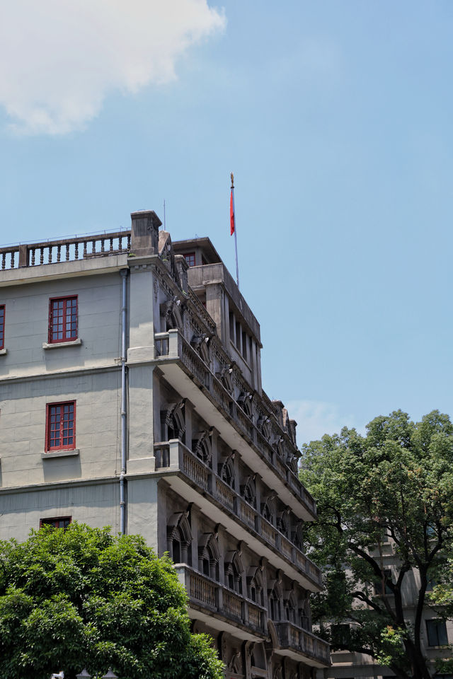 南昌百年建築，軍旗升起嘅地方！