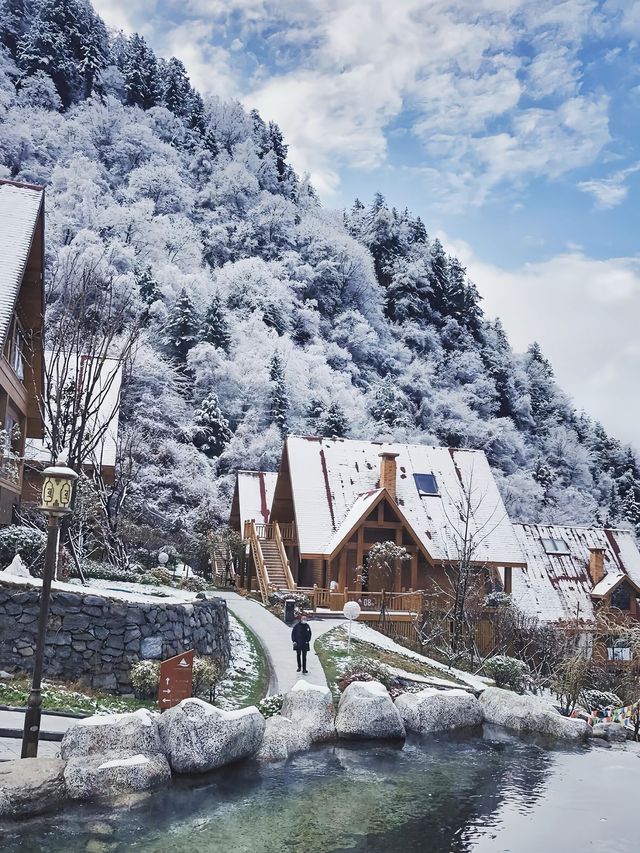 天然溫泉同雪花嘅奇妙碰撞！