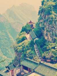 北京聖蓮山　絶景と歴史が融合する人気登山スポット