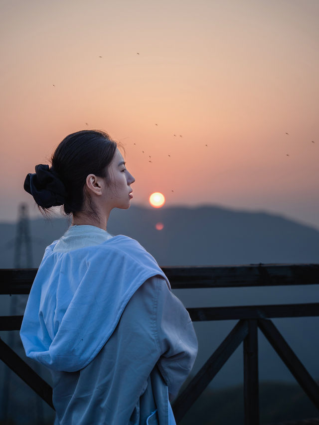安吉絕美民宿｜山谷秘境+星空私湯
