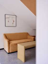 轉經筒旁藏著的超高性價比智能家居民宿!