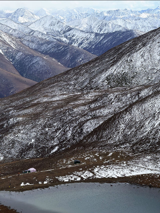 深秋徒步冷嘎措人間仙境真的太出片了！