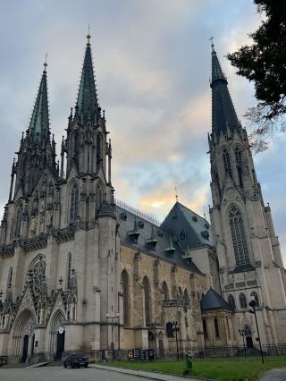 체코 숨겨진 바로크 동화 소도시 올로모우츠 1일 여행 가이드