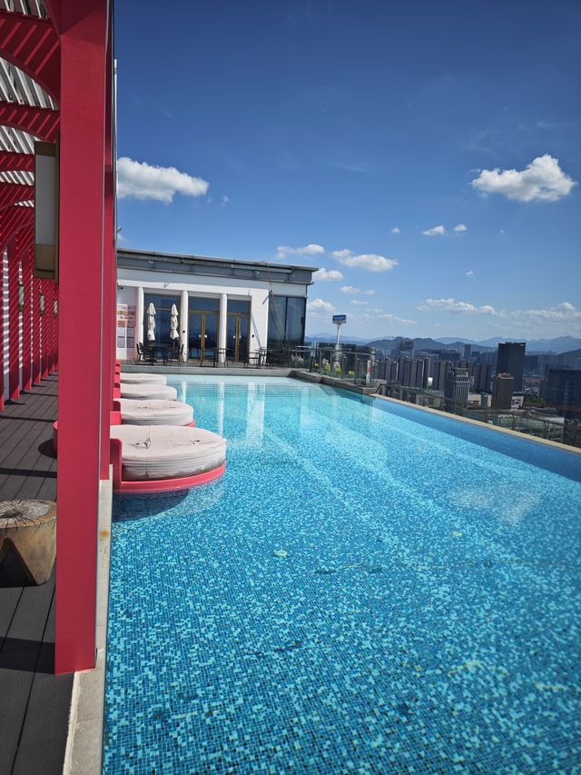 我宣佈找到杭州高空酒店的天花板了！