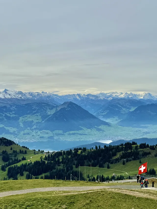 瑞士盧塞恩+rigi+weggis兩日遊記 瑞士盧塞恩+rigi+weggis兩日遊記