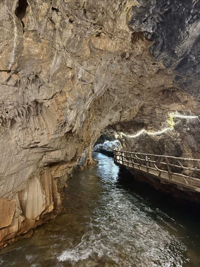 邊關勝境，峽谷奇觀