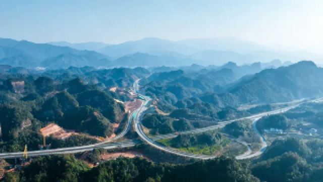 通銅高速修水西ジャンクション開通