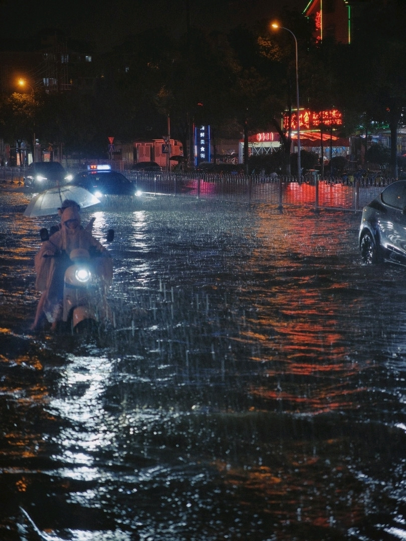 夏の雨に降られる長沙、本当にエモい！ | Trip.com 長沙