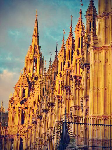 ロンドンの鼓動に耳を澄ます——ビッグベン（Big Ben）散歩＆徹底撮影