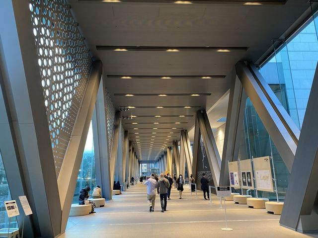 東京・江東区。収蔵作品は約5,500点『東京都現代美術館（MOT）』