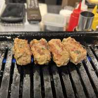 【大阪・福島】芸能人もお忍びで訪れる地鶏焼き店