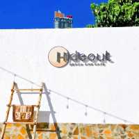ร้าน Hideout Beach and Cafe