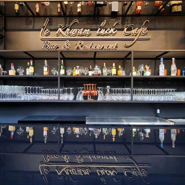 Le Khwam Luck Cafe Bar and Restaurant