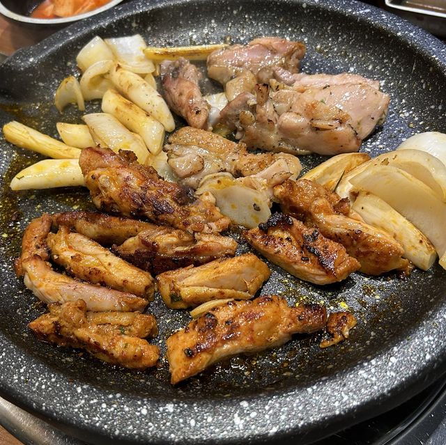 광교 닭갈비 맛집, “울동네꾸이집“