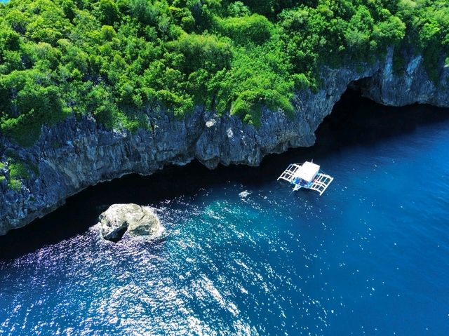Gato Island from above