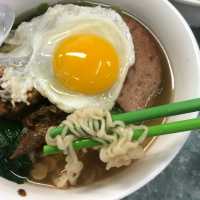 홍콩 정서를 느낄수 있는 노점식당 빙키!