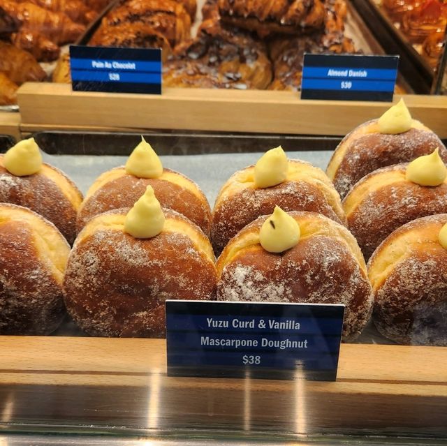 Bakehouse ~ 最愛Egg tart & Doughnut 🍩