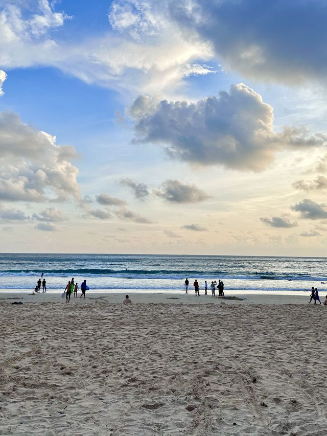 หาดในหาน ภูเก็ต หาดสวย ทรายละเอียด น้ำทะเลใส 