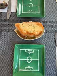 旺角足球主題的高質餐廳! ⚽️  球迷必去打卡！