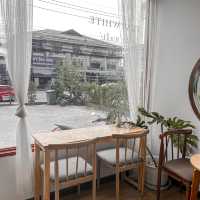 คาเฟ่สไตล์มินิมอล Flatwhite.TH