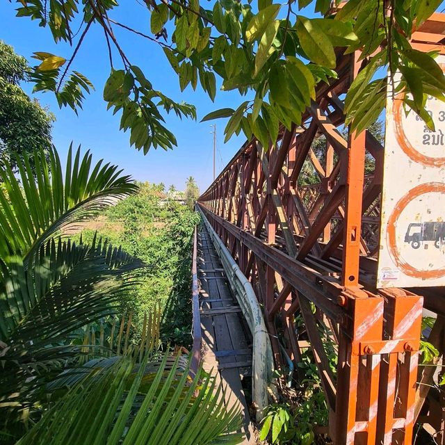 สะพานเหล็ก เมืองหลวงพระบาง