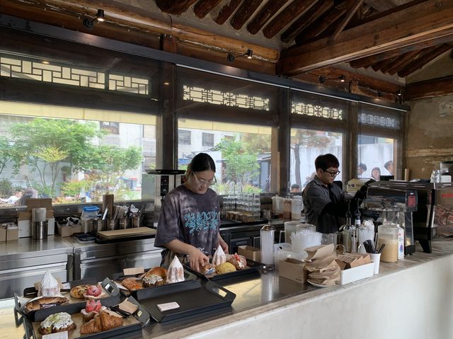 韓国　韓国カフェ　出会いは偶然！Cafe Onion (カフェ・オニオン)