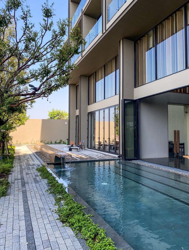 พักผ่อนใกล้ชิดธรรมชาติ ริมน้ำท่าจีน Neera Retreat