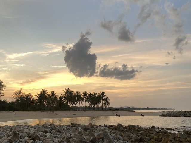 หาดซัมปลีมอ สายบุรี ปัตตานี