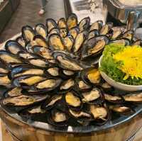 International buffet dinner at Picnic hotel