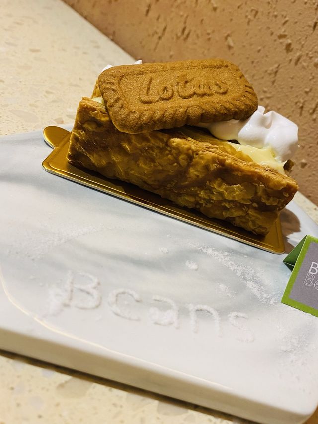 「美食探險：旺角朗豪坊Beans的味覺之旅」