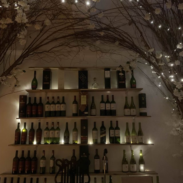 The Hounge   Restaurant เวียงจันทน์