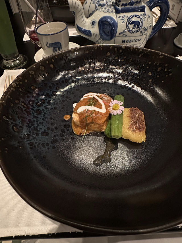 泰國｜泰式宮廷盛宴｜布吉藍象餐廳的奢華饗宴